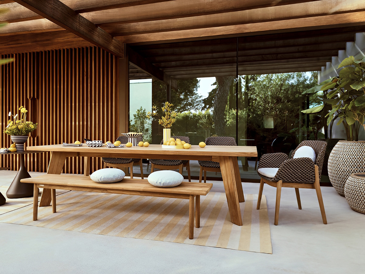Dedon Caladio Chair With Armrests