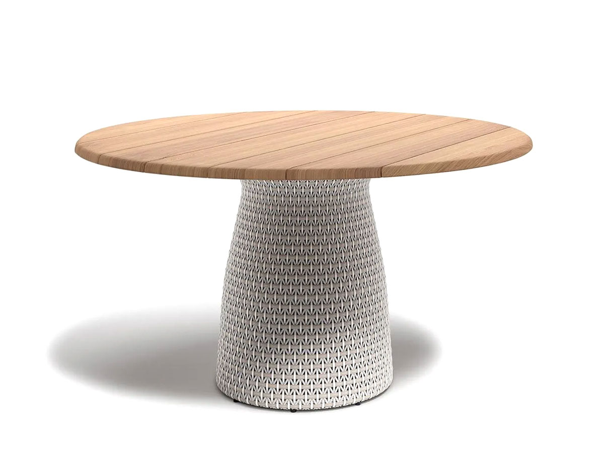 Dedon Fllair Dining Table