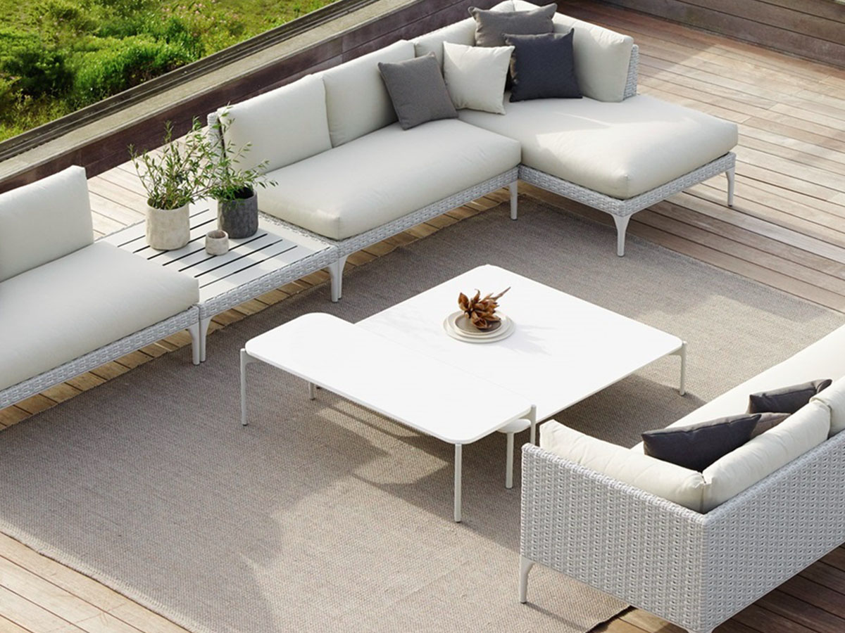 Dedon Izon Round Coffee Table