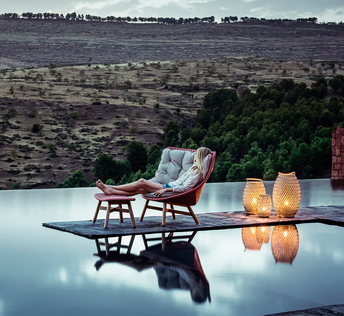 Dedon Mbrace Footstool