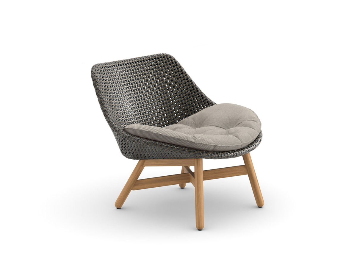 Dedon Mbrace Club Chair