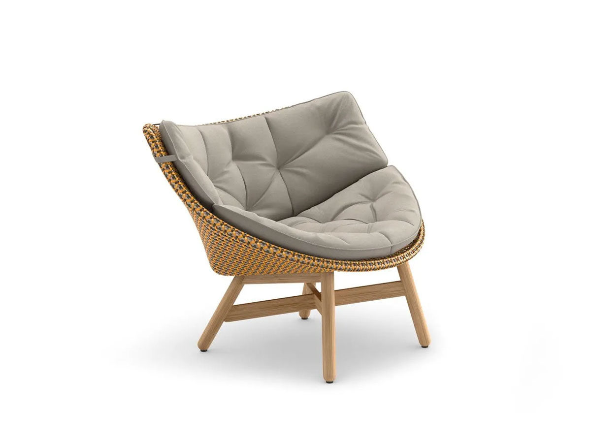 Dedon Mbrace Lounge Chair