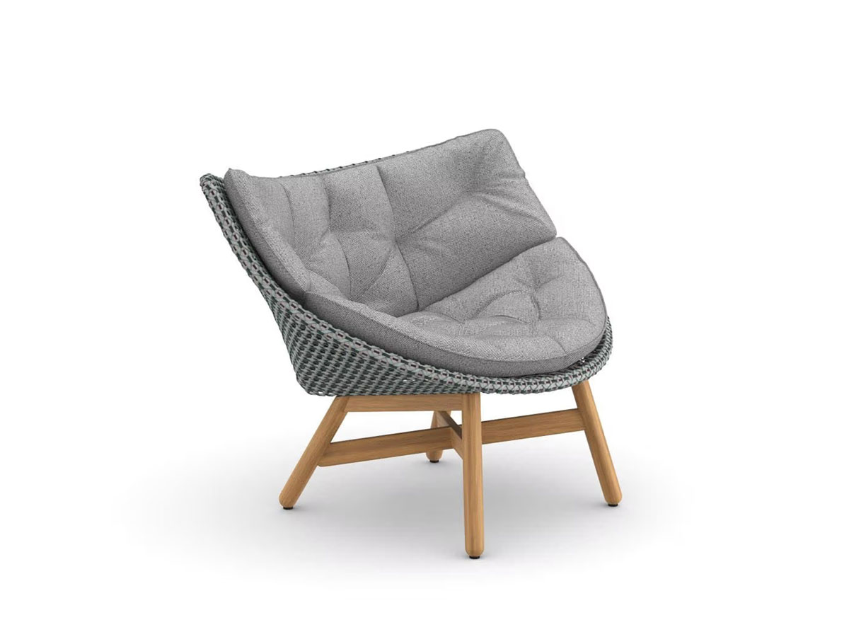 Dedon Mbrace Lounge Chair