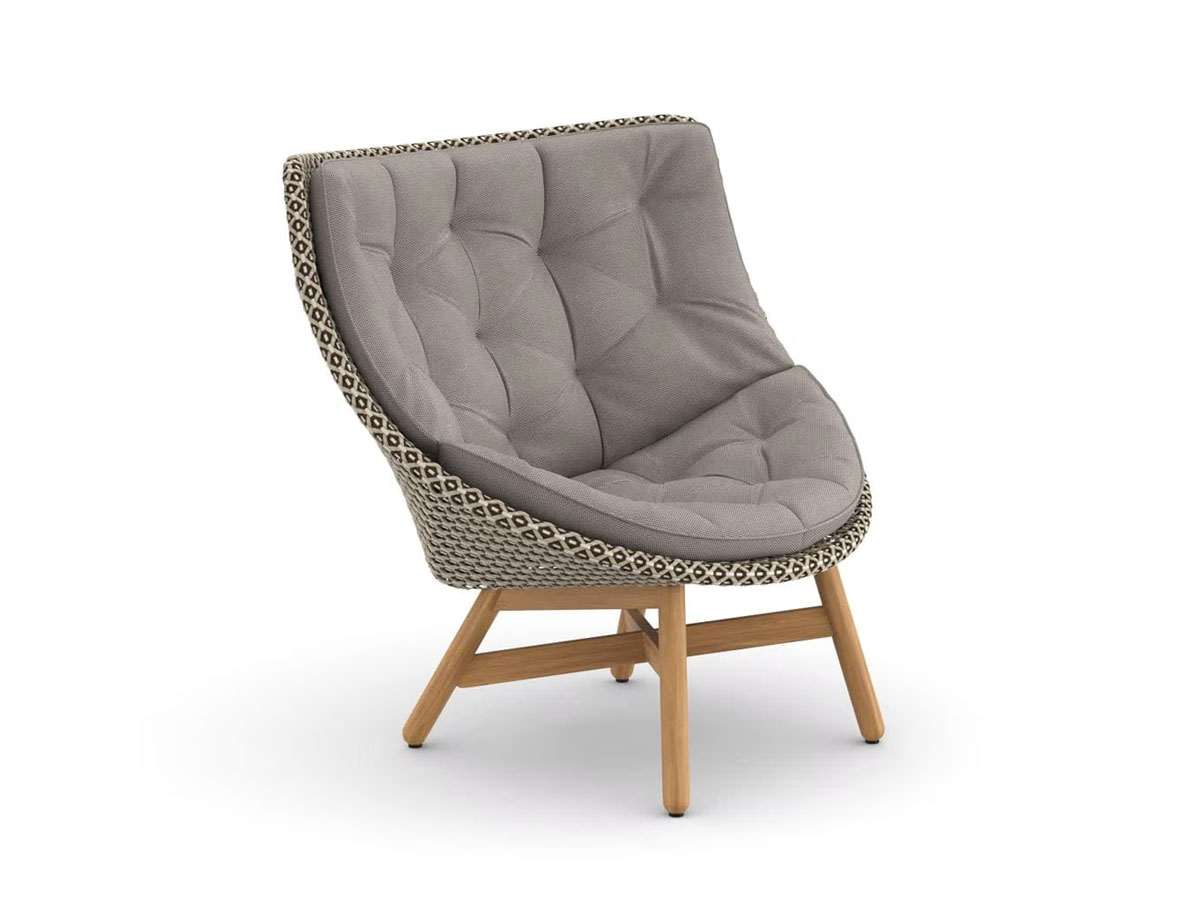 Dedon Mbrace Wing Chair