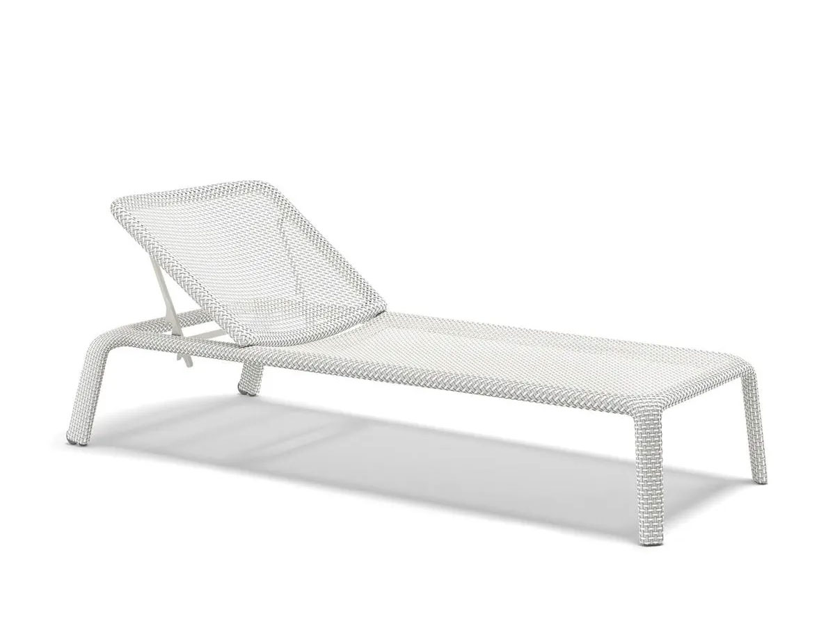 Dedon Seashell Nuo Beach Chair