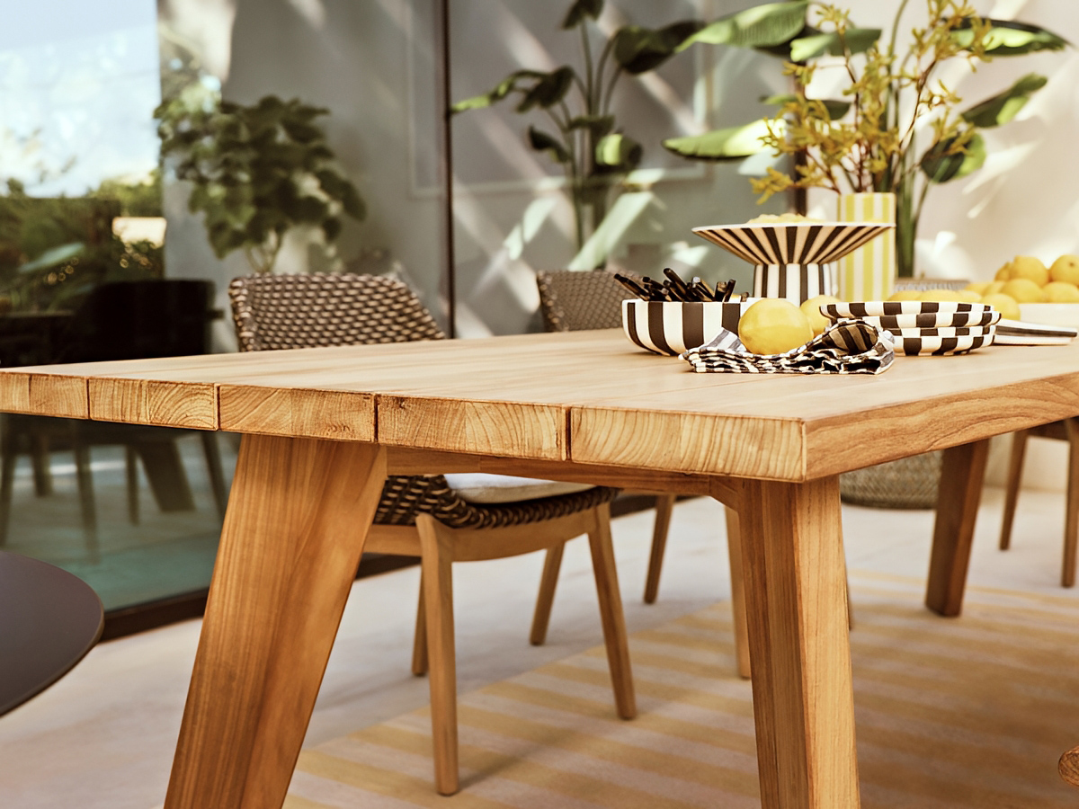 Dedon Solyd Dining Table