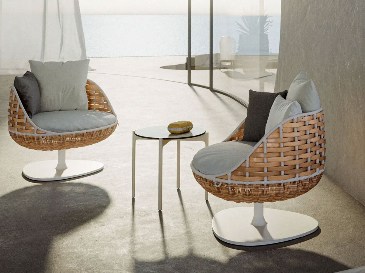Dedon Swingrest Armchair Club