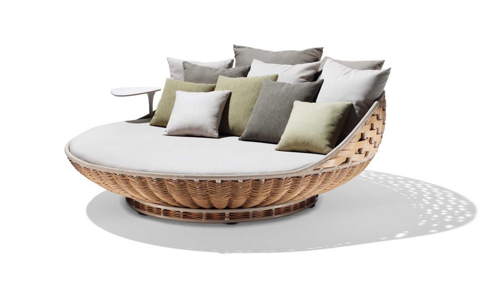 Dedon Swingrest Standing Lounger