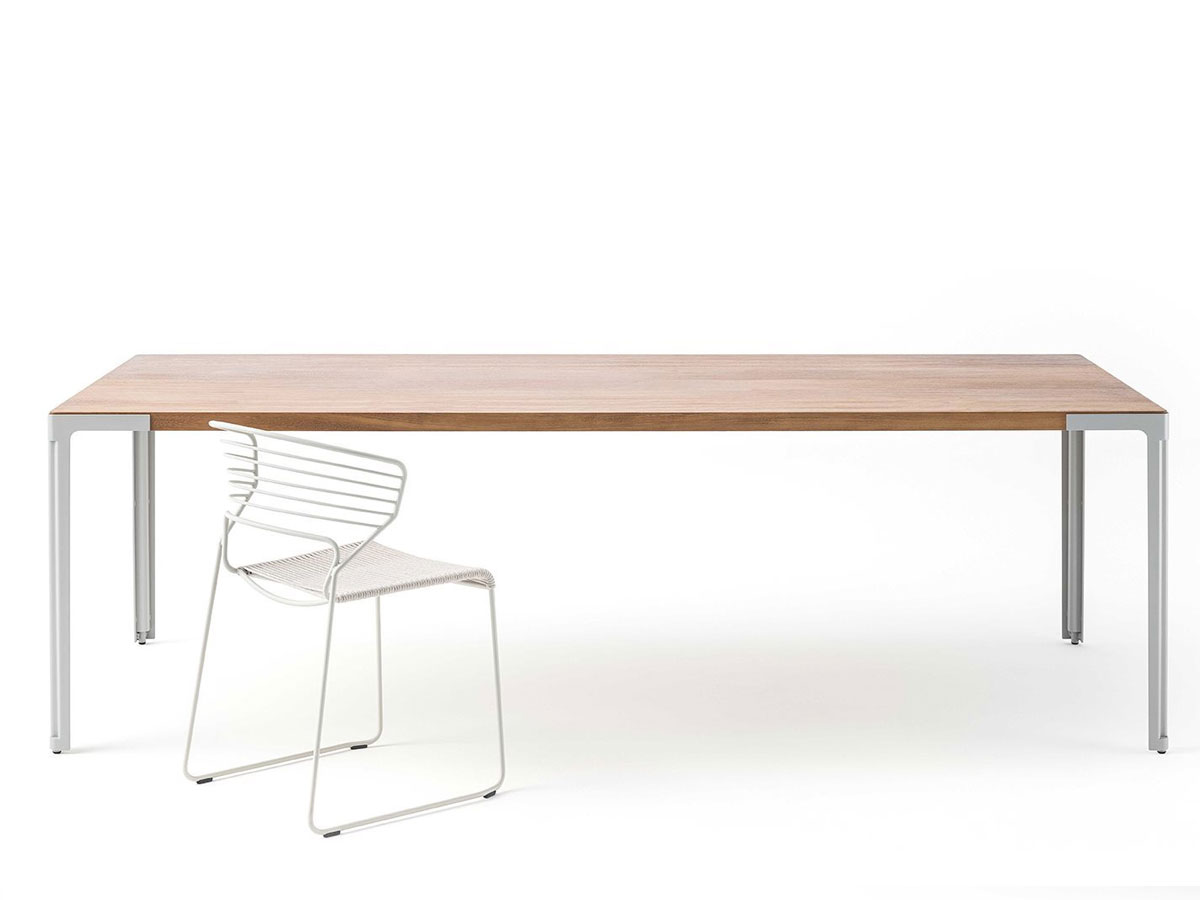 Desalto Fan 261 Wood Table Outdoor