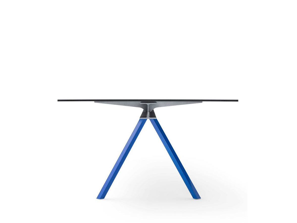 Desalto Heb Table