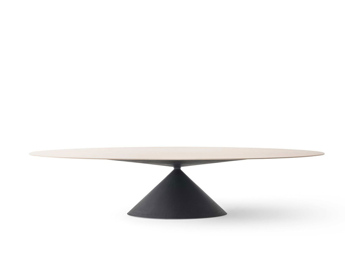 Desalto Maxi Clay Table Indoor Ash Top