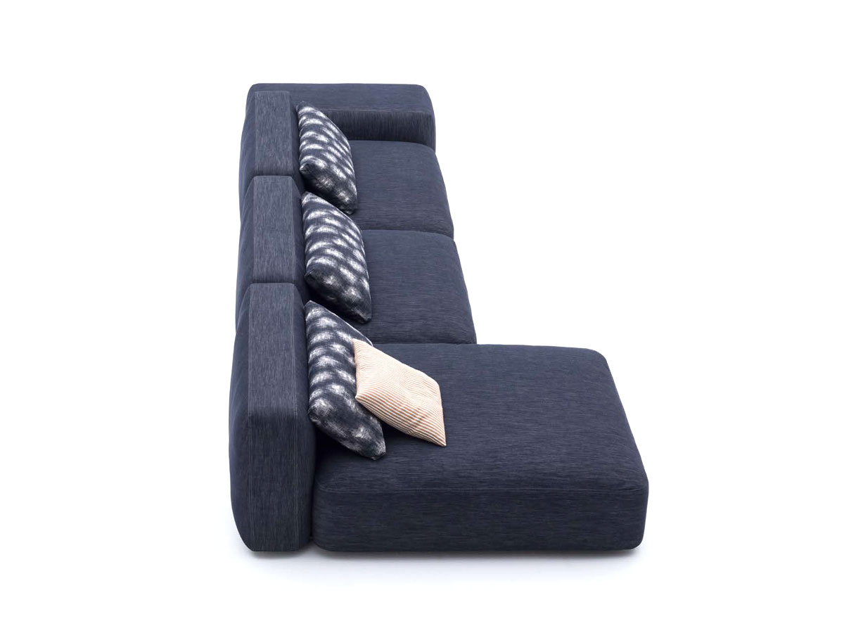 Désirée Divani Dorvan Sofa Collection