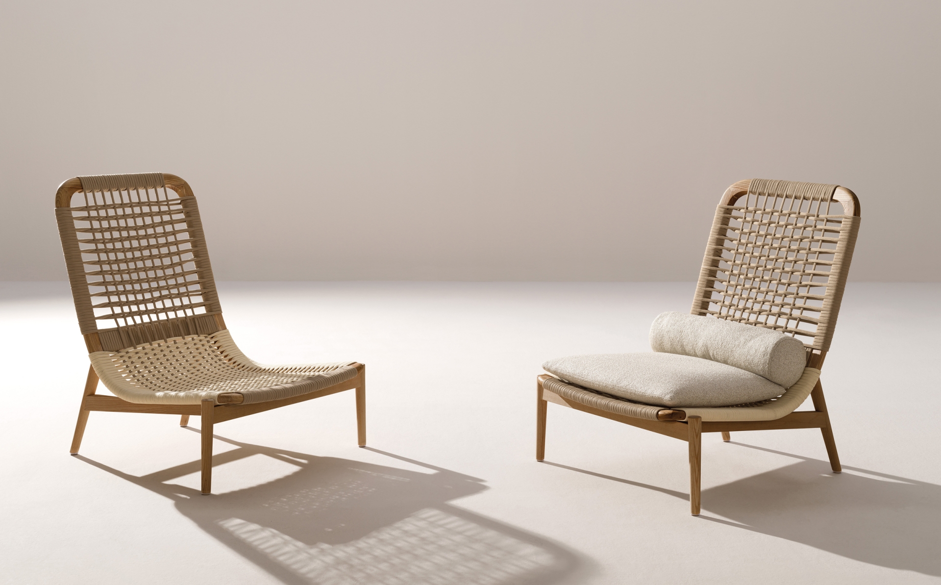 Désirée Divani Eben Outdoor Armchair High Backrest