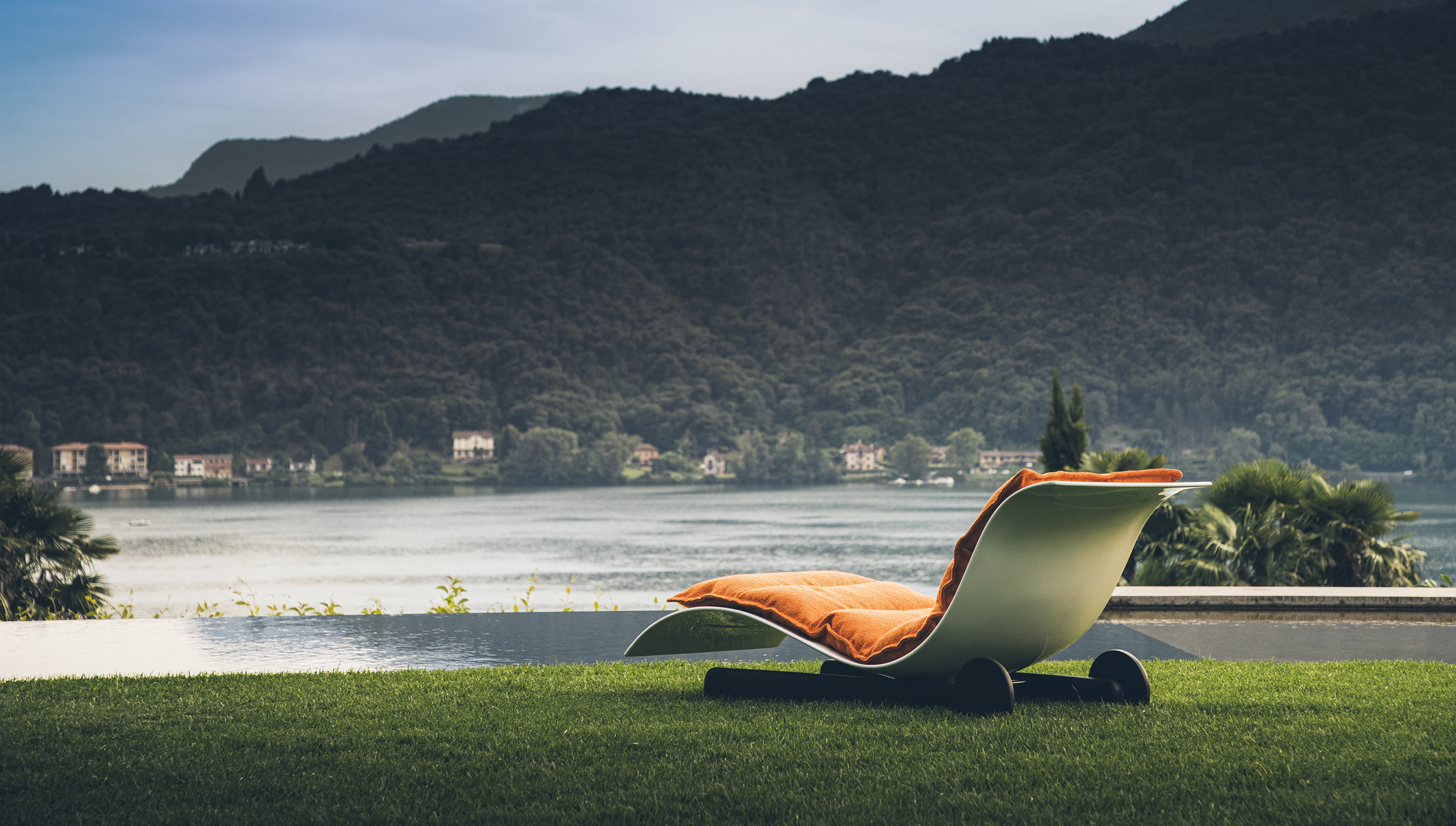 Désirée Divani Eli Fly Outdoor Chaise Longue