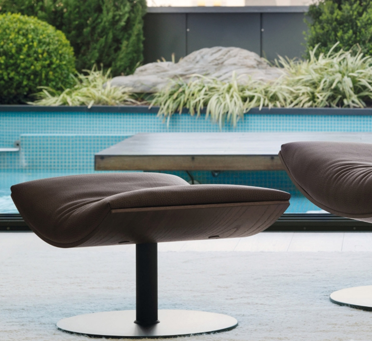 Désirée Divani Kara Armchair