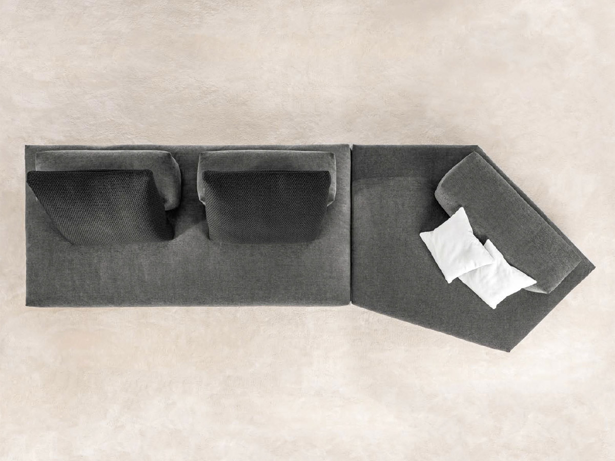 Désirée Divani Monopoli Sofa Collection