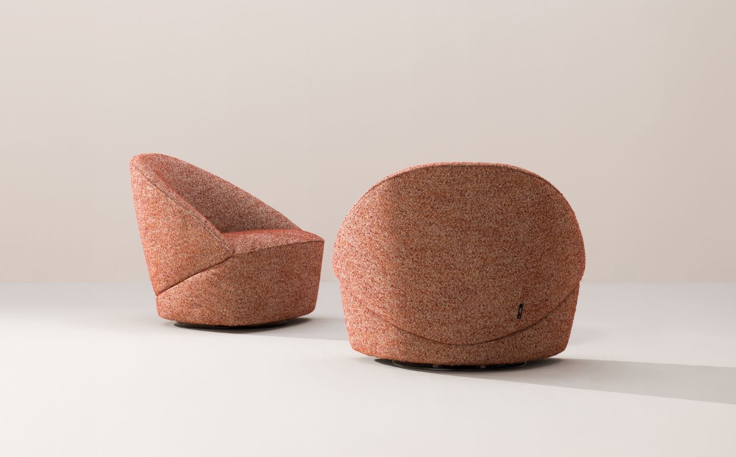 Désirée Divani Te Armchair
