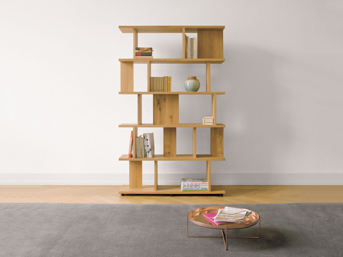 E15 Arie Bookcase