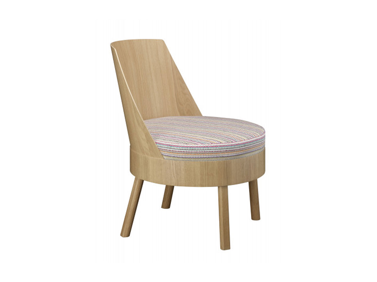 E15 Bessy Lounge Chair