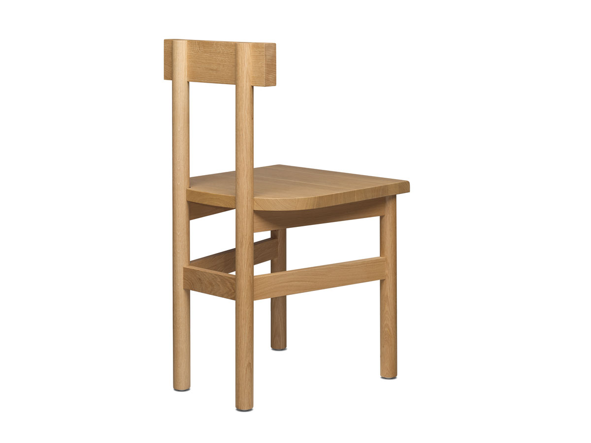 E15 Gamar Chair