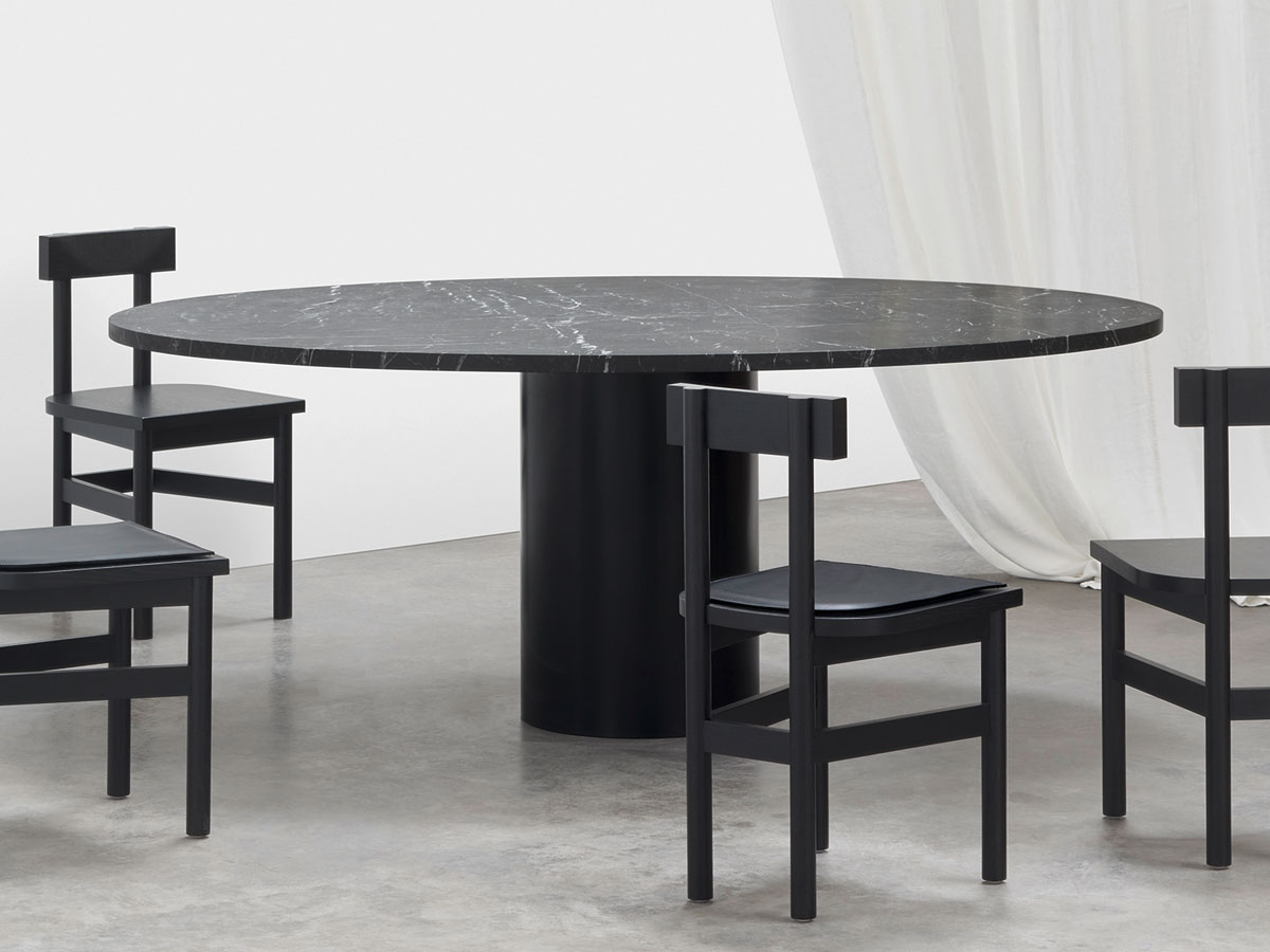 E15 Gamar Chair