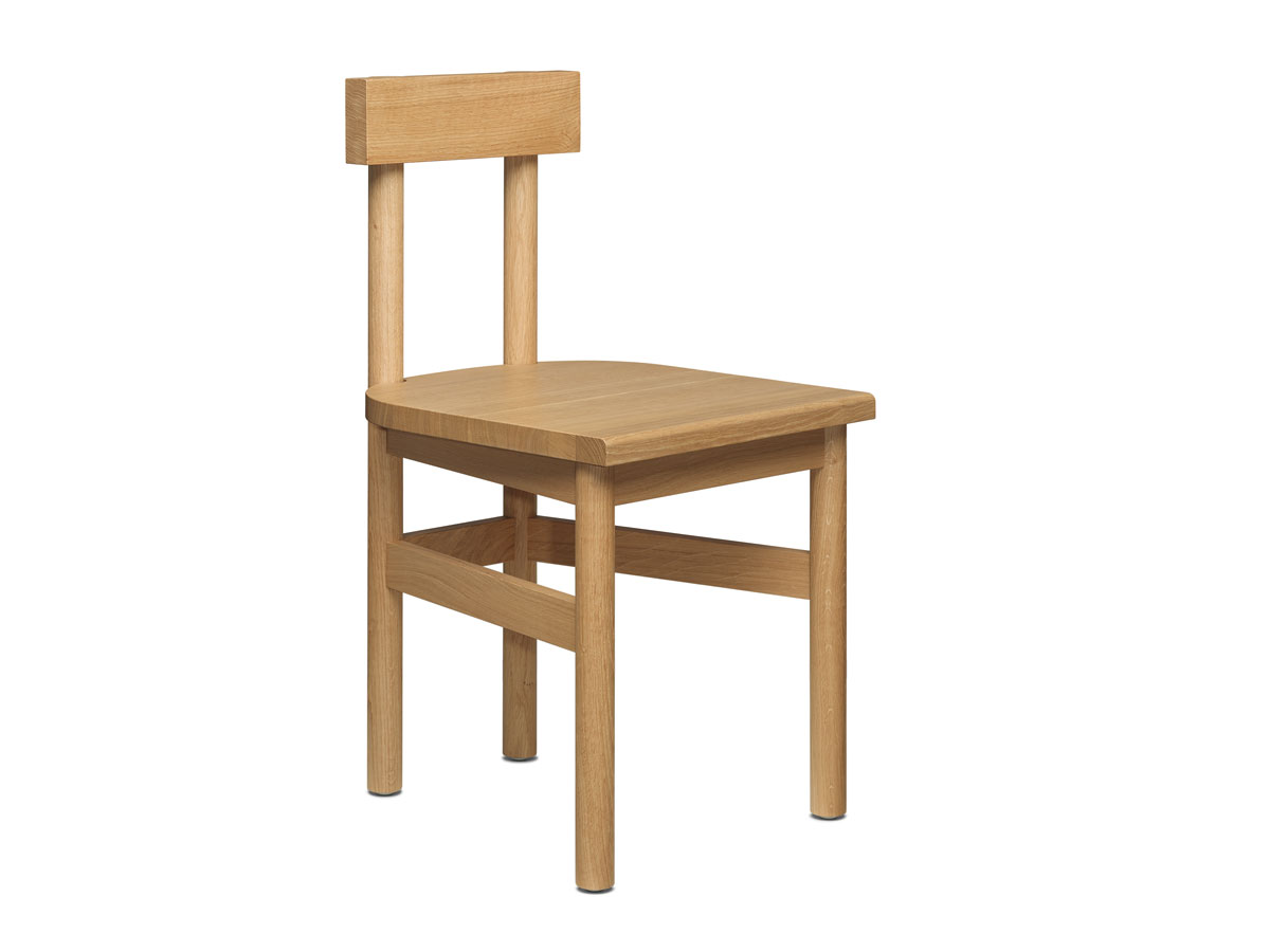 E15 Gamar Chair