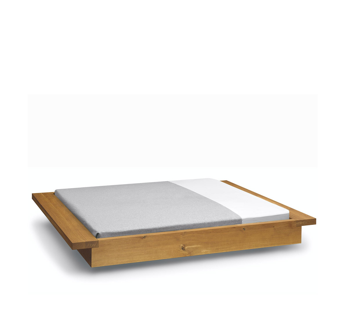 E15 Pa02 Noah Bed