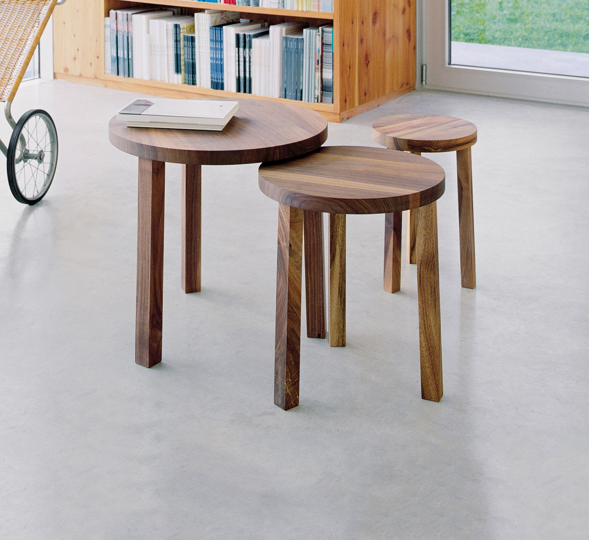 E15 Pa03 Alex Set 3 Coffee Table