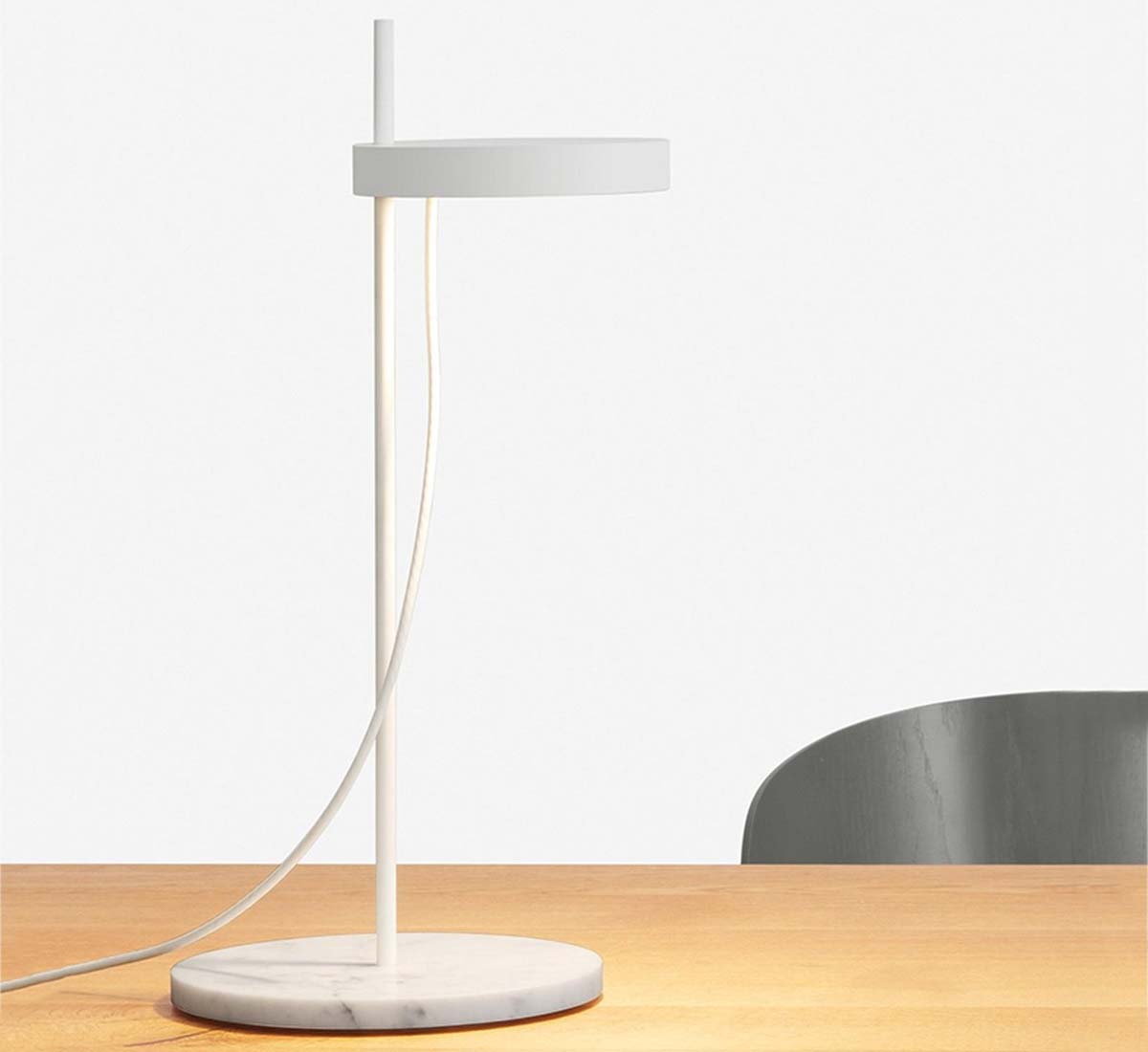 E15 Palo Lt06 Table Lamp