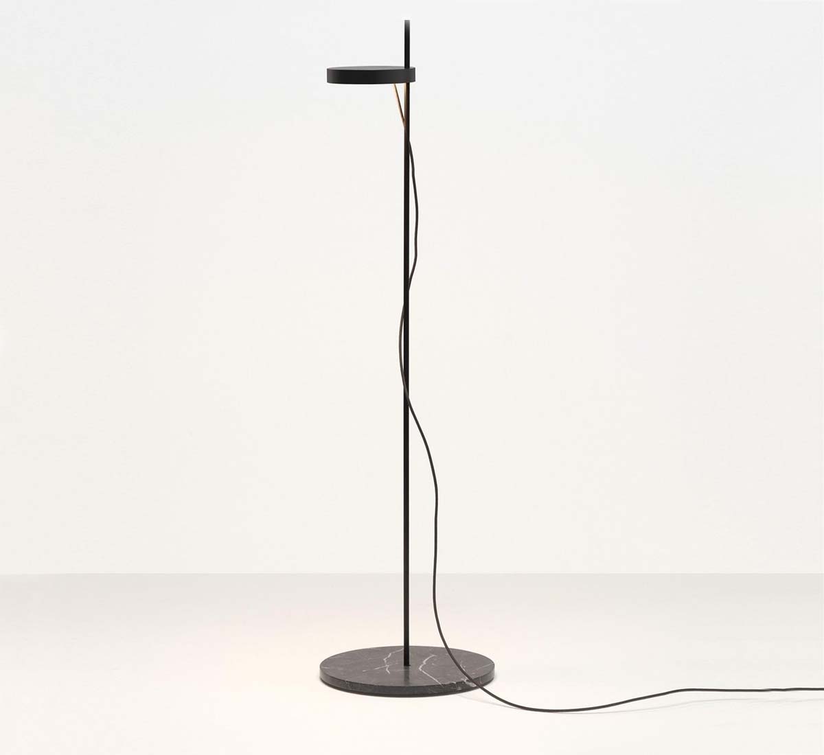 E15 Palo Lt06 Floor Lamp