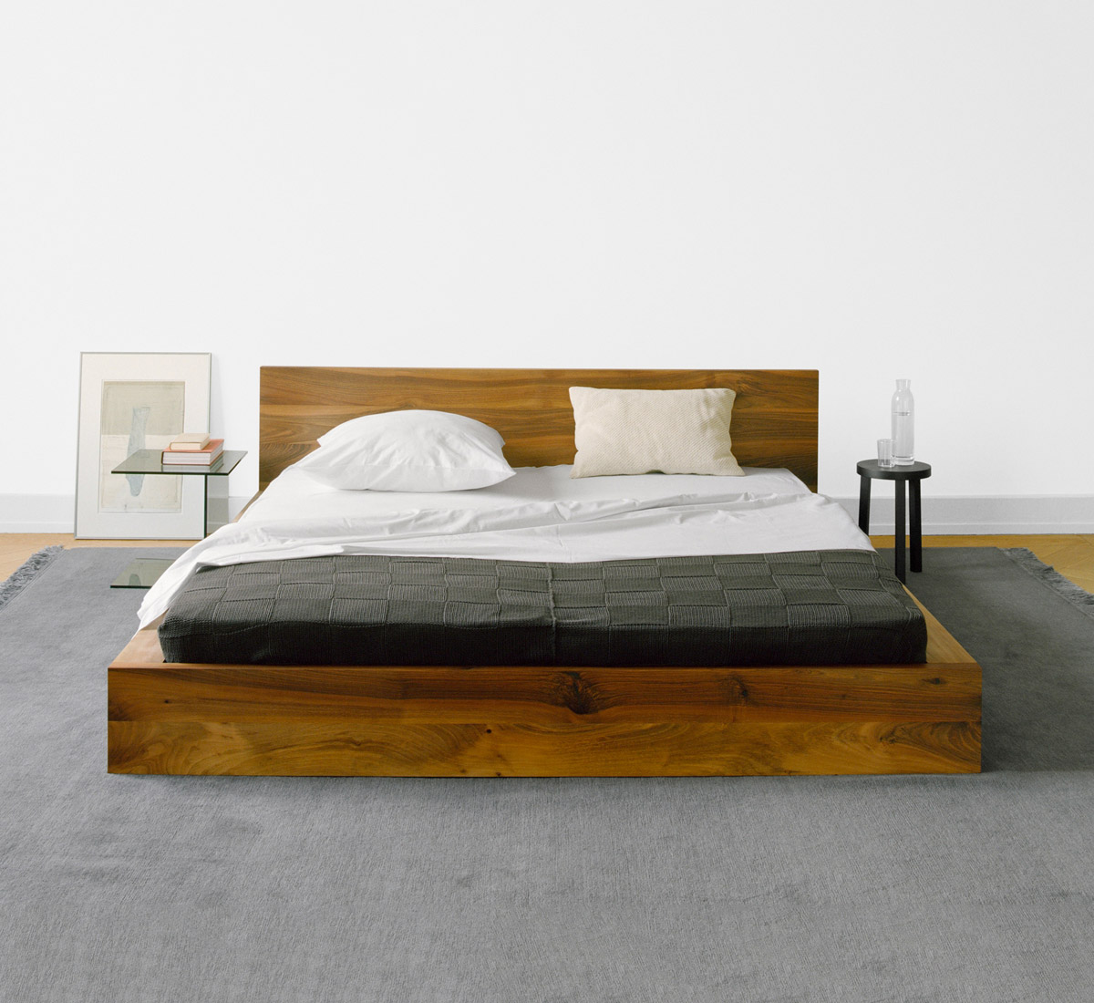 E15 Sl02 Mo Bed