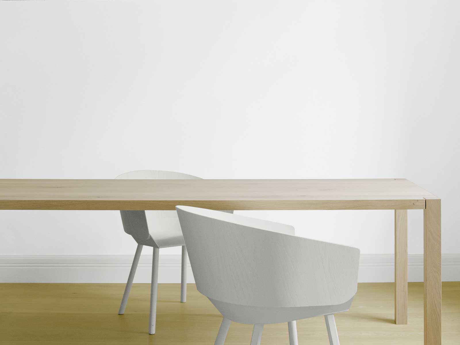 E15 Sloane Table