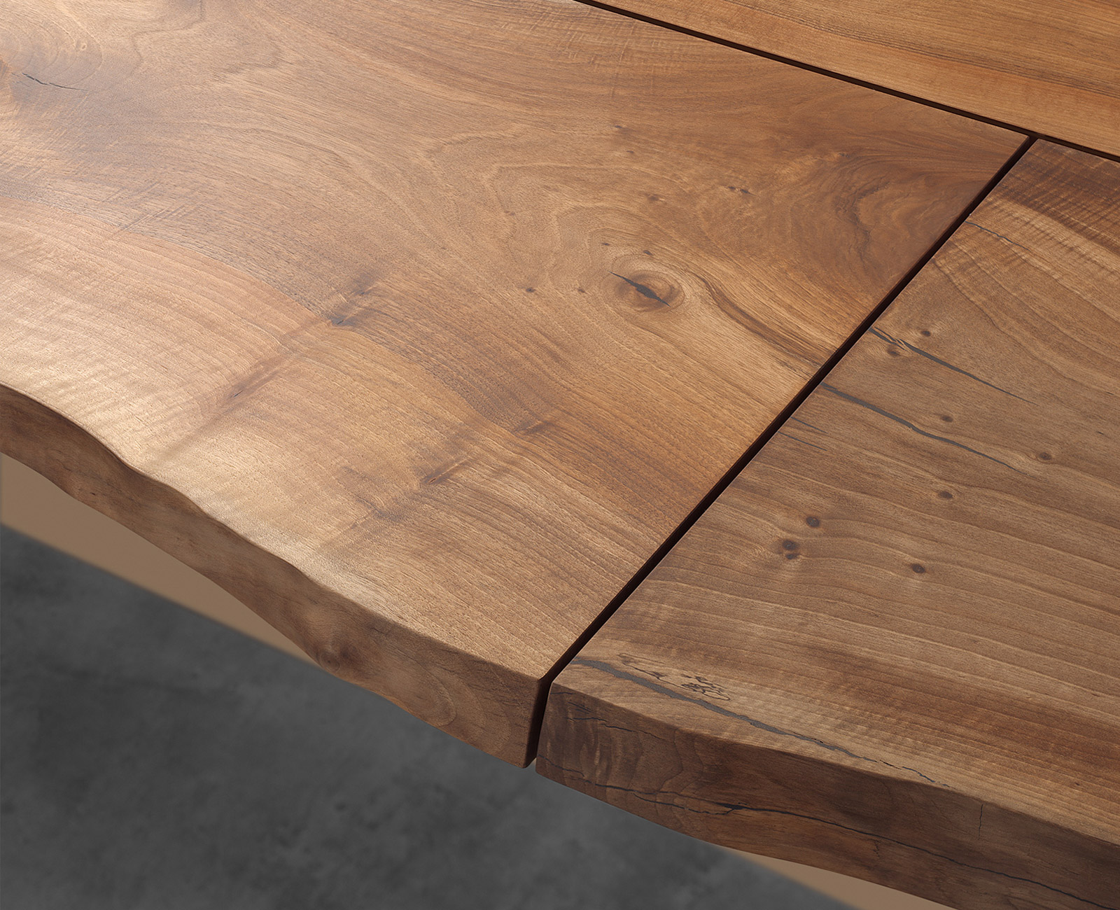 E15 Trunk Ii Table