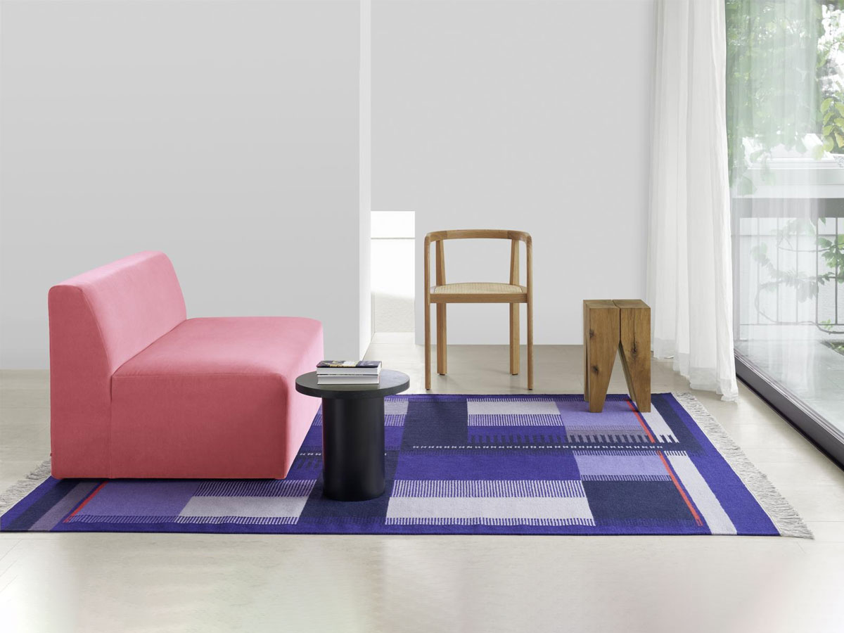 E15 Zet Rug