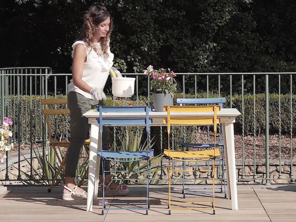 Emu Balcony Extensible Table White