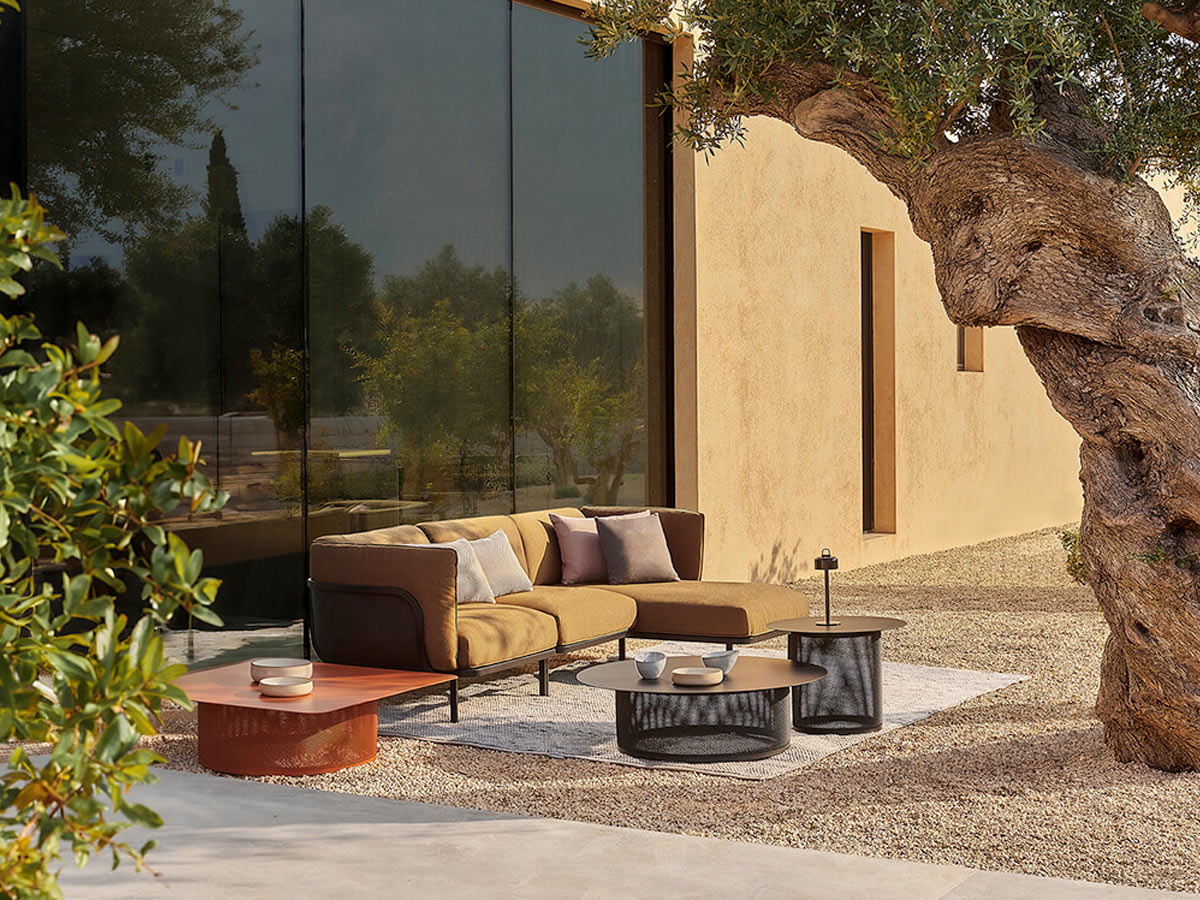 Emu Cabla Sofa 3 Seater With Chaise Longue