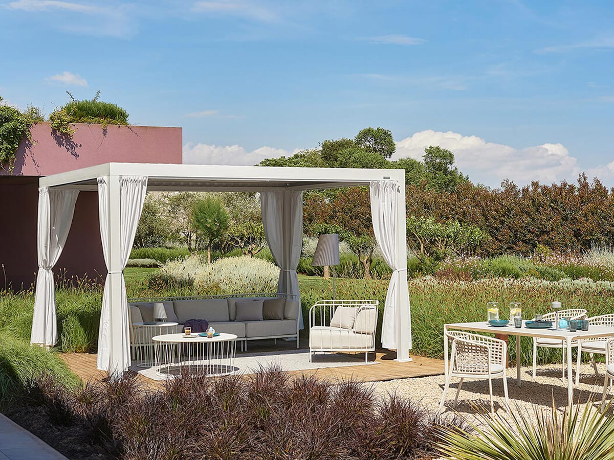 Emu Nuvola Pergola With Curtains