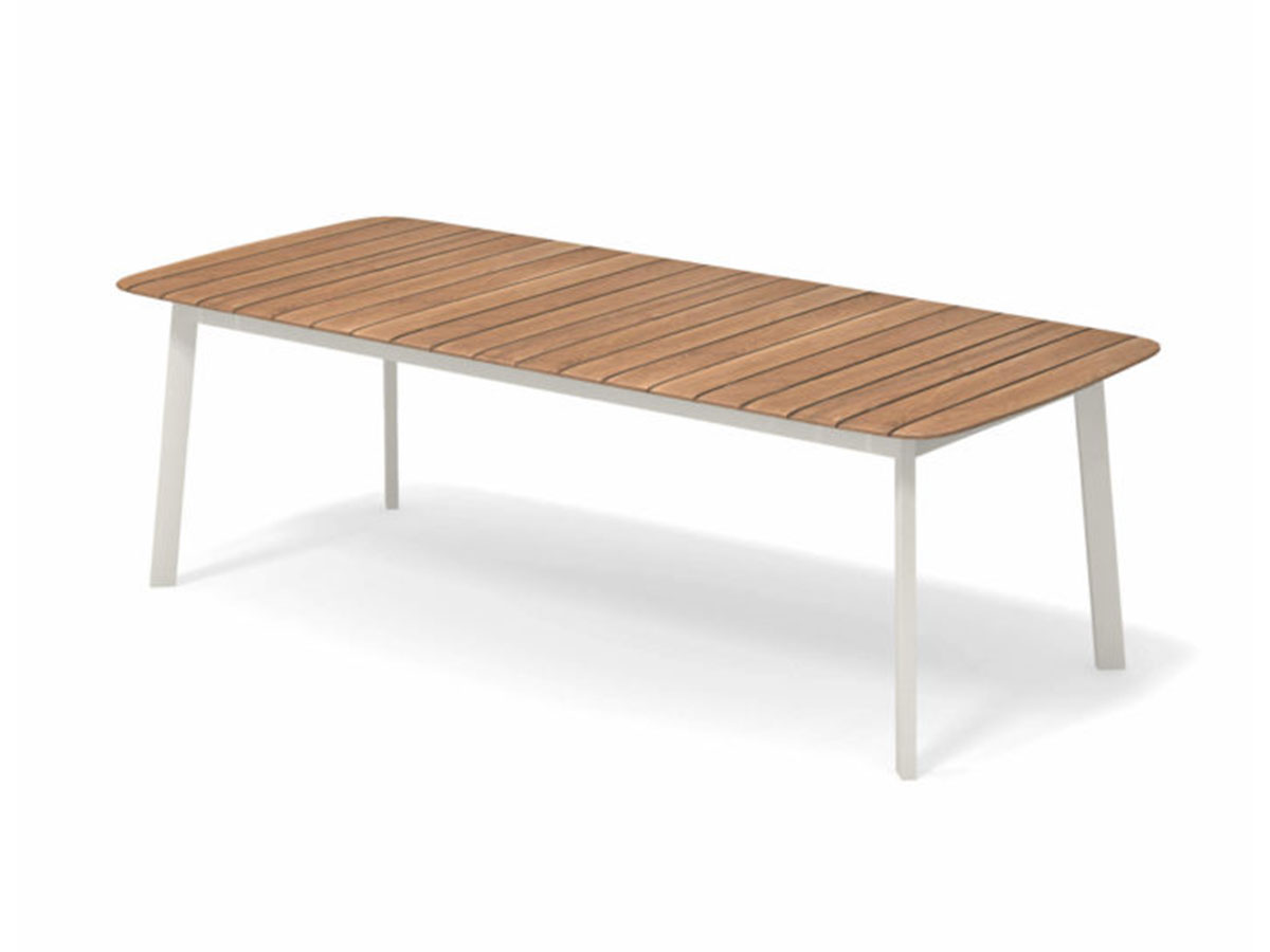 Emu Shine Table Teak