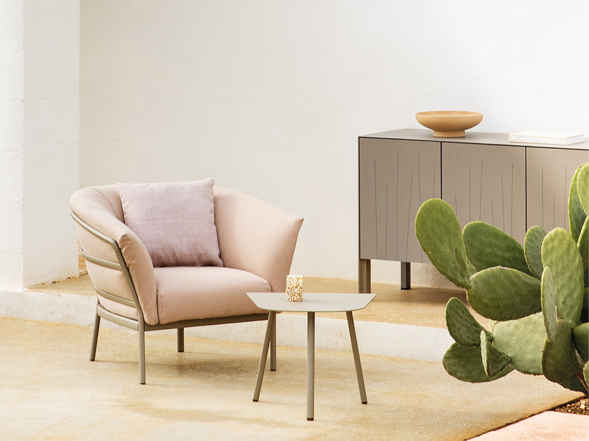 Fast Ria Soft Armchair Outdoor