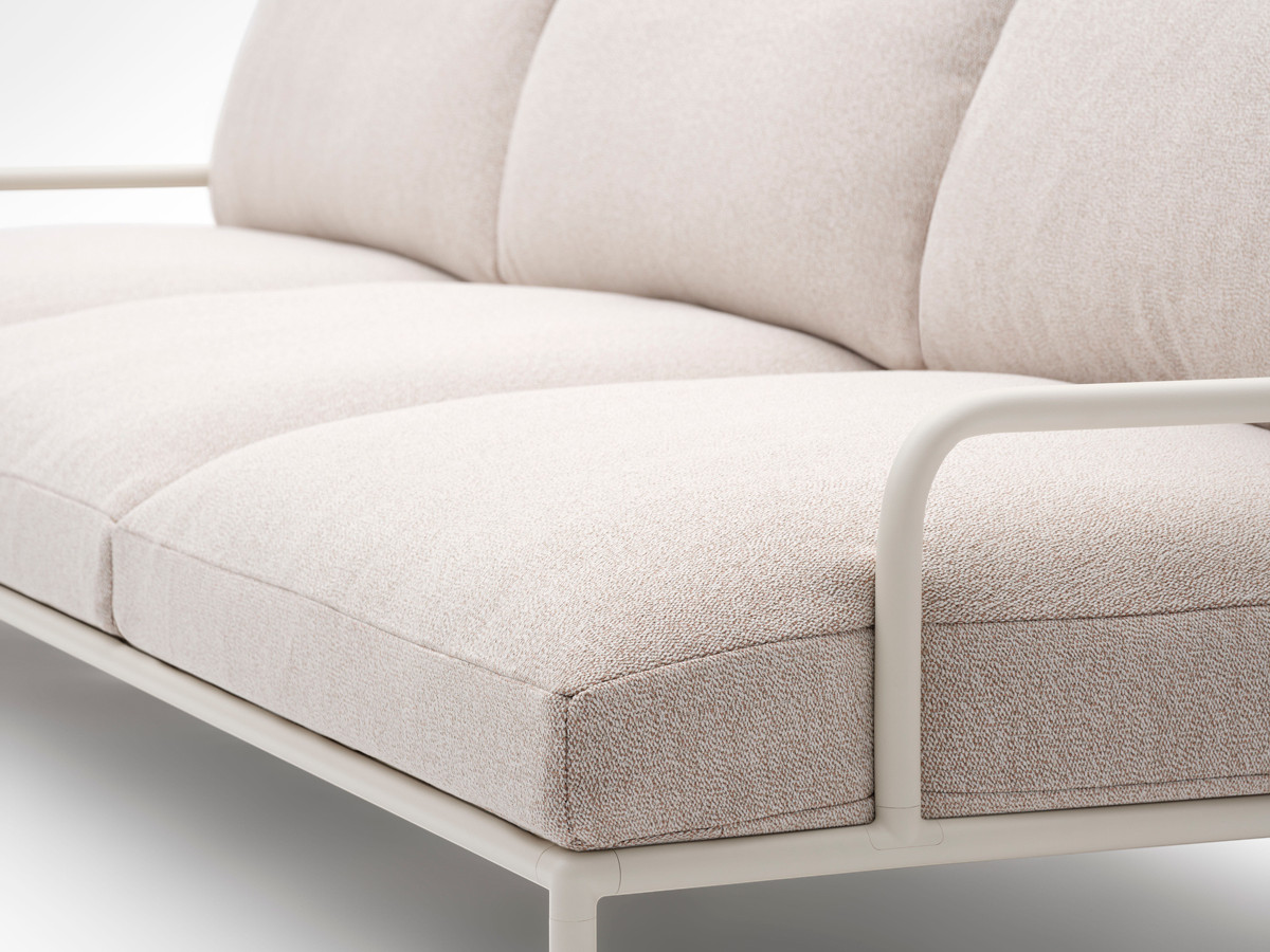 Fast Roe 3 Seater Sofa With Armrests Outdoor