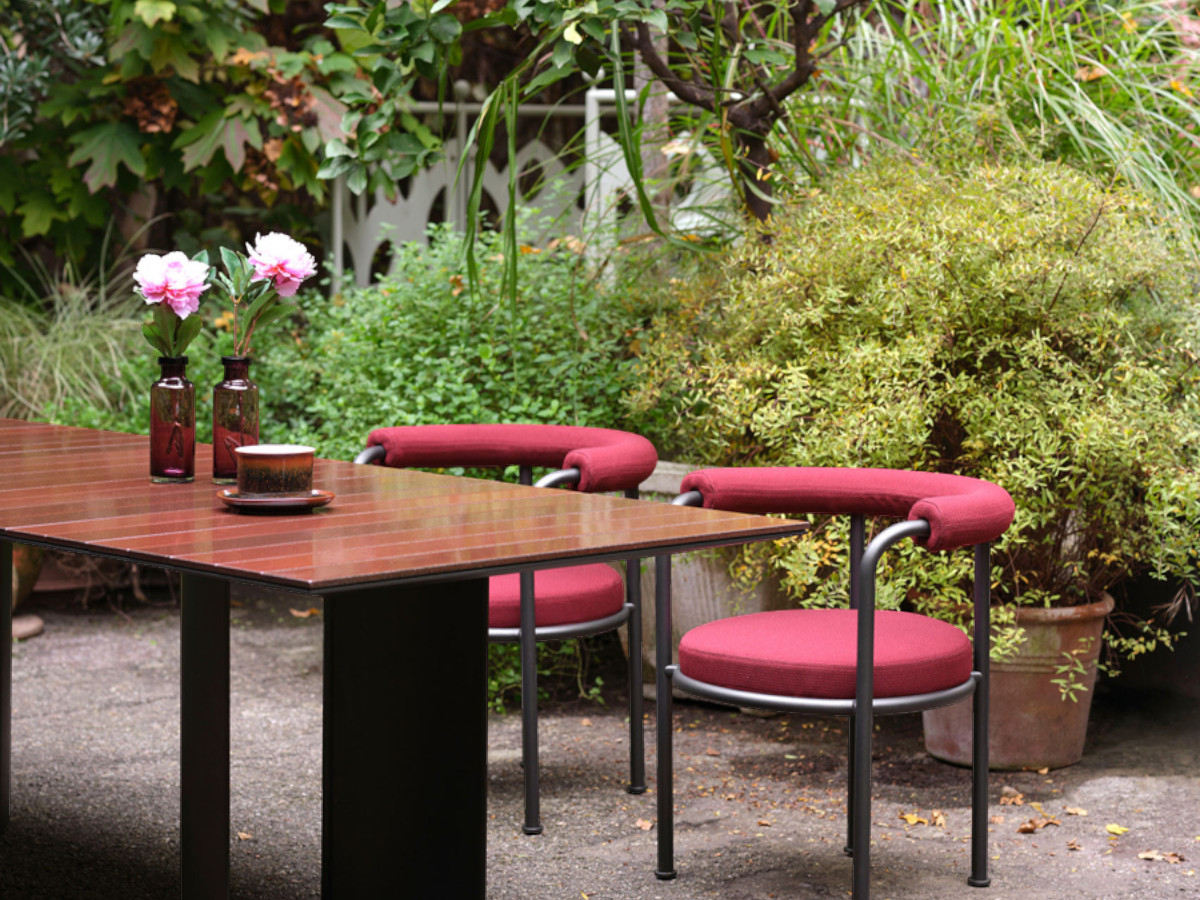 Fast Roe Chair With Cylindrical Cushions Outdoor
