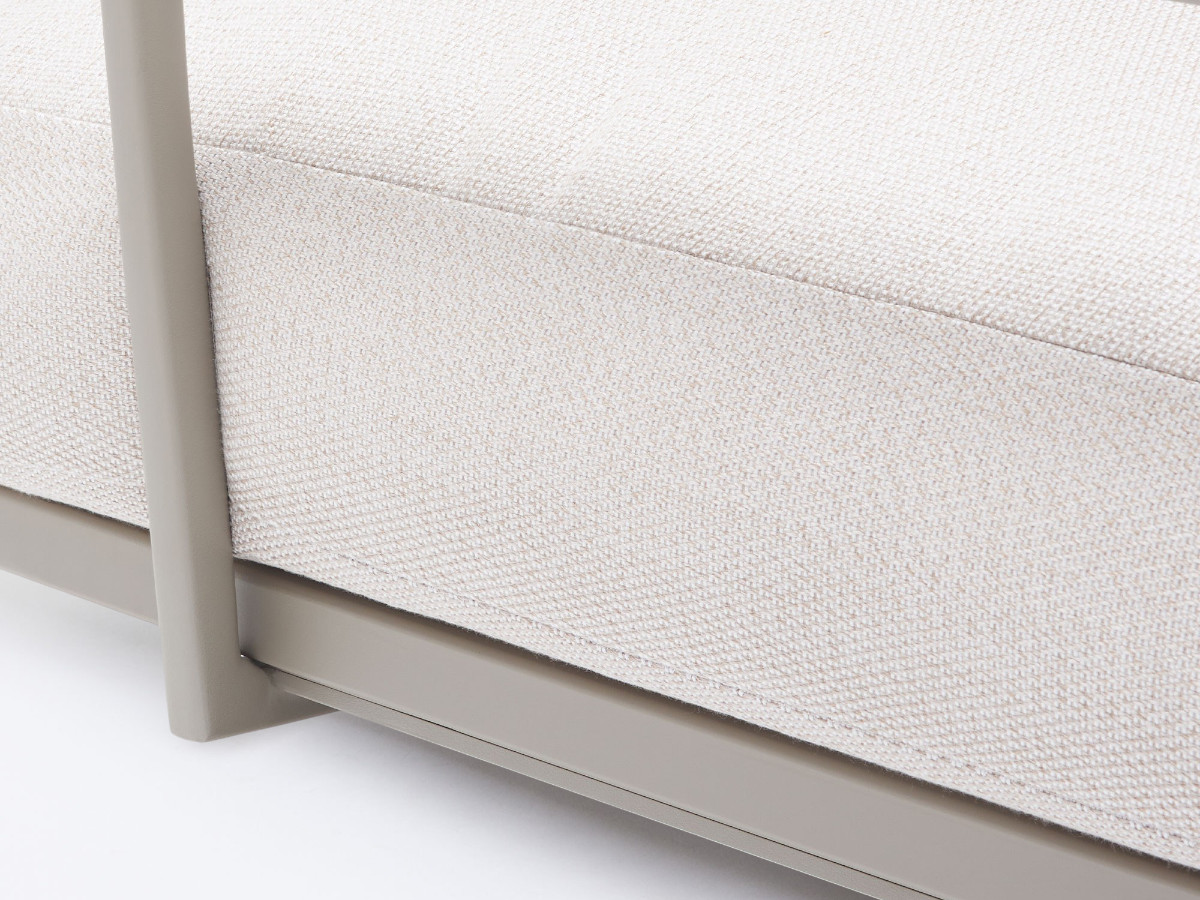Fast Solaris Evo Daybed With Armrests Outdoor