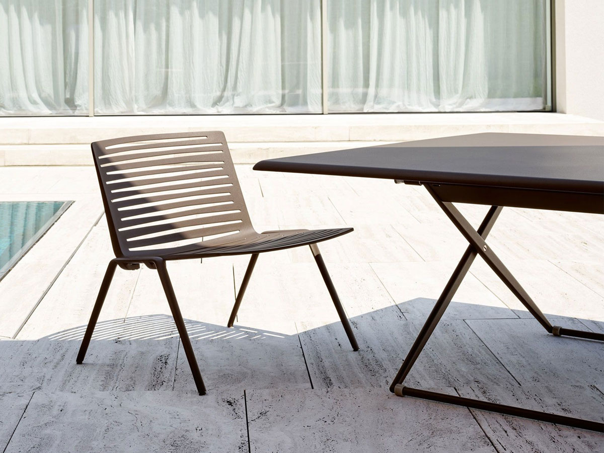 Fast Zebra Up Down Table