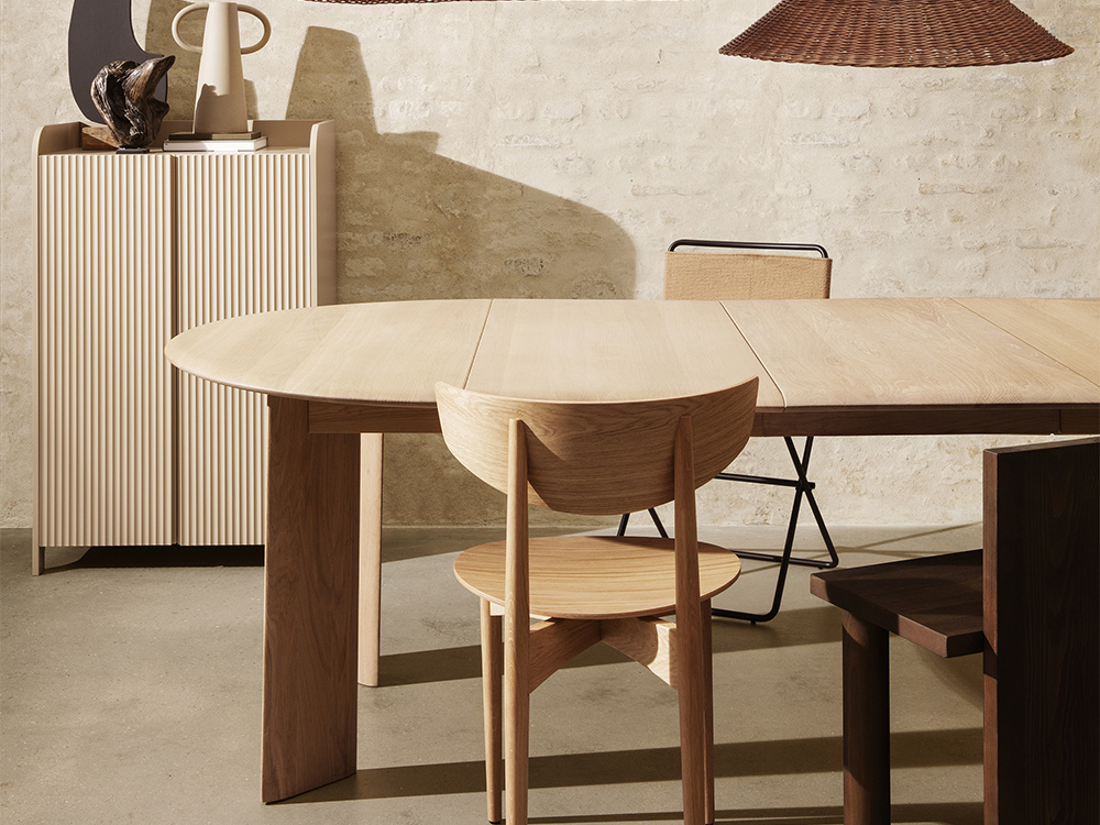 Ferm Living Bevel Extendable Table