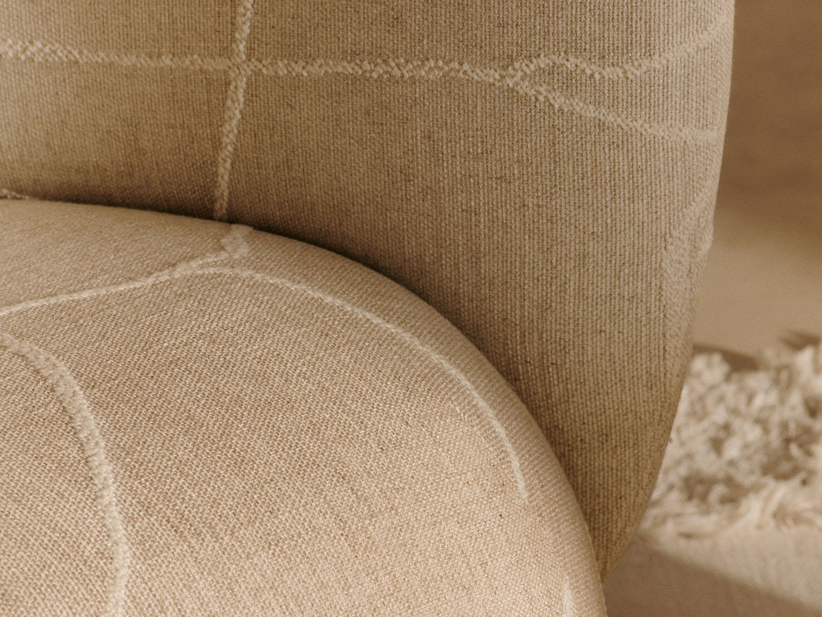 Ferm Living Rico Swivel Lounge Chair Utzon Can Lis