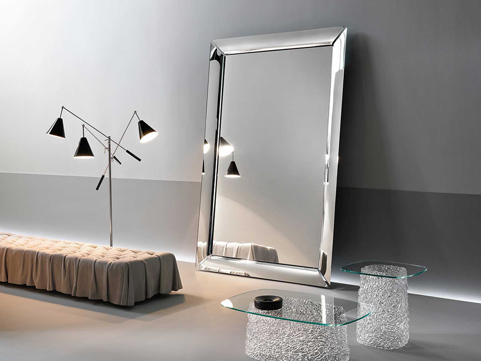 FIAM Caadre Floor Mirror