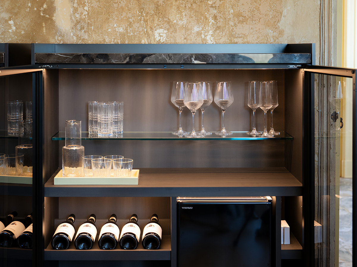 FIAM Segesta Bar Cabinet With Refrigerator