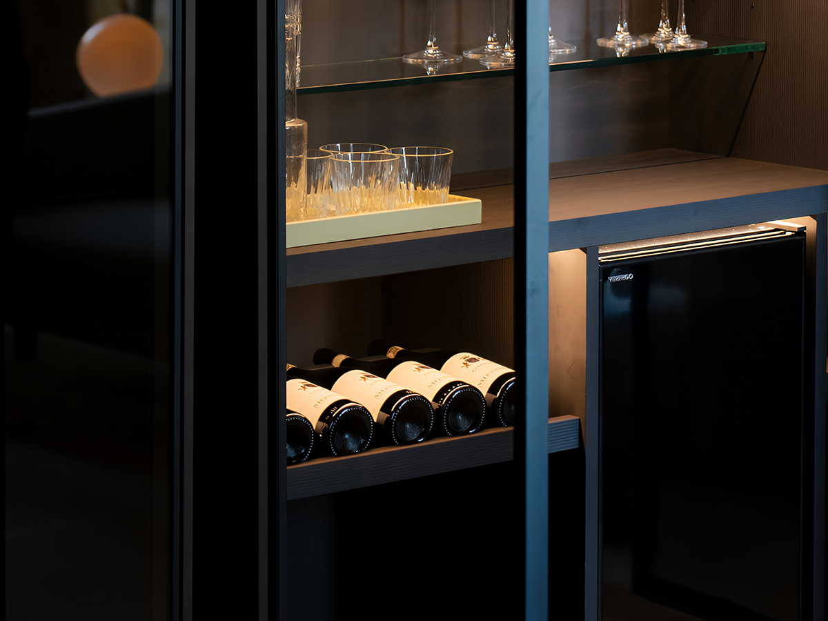 FIAM Segesta Bar Cabinet With Refrigerator