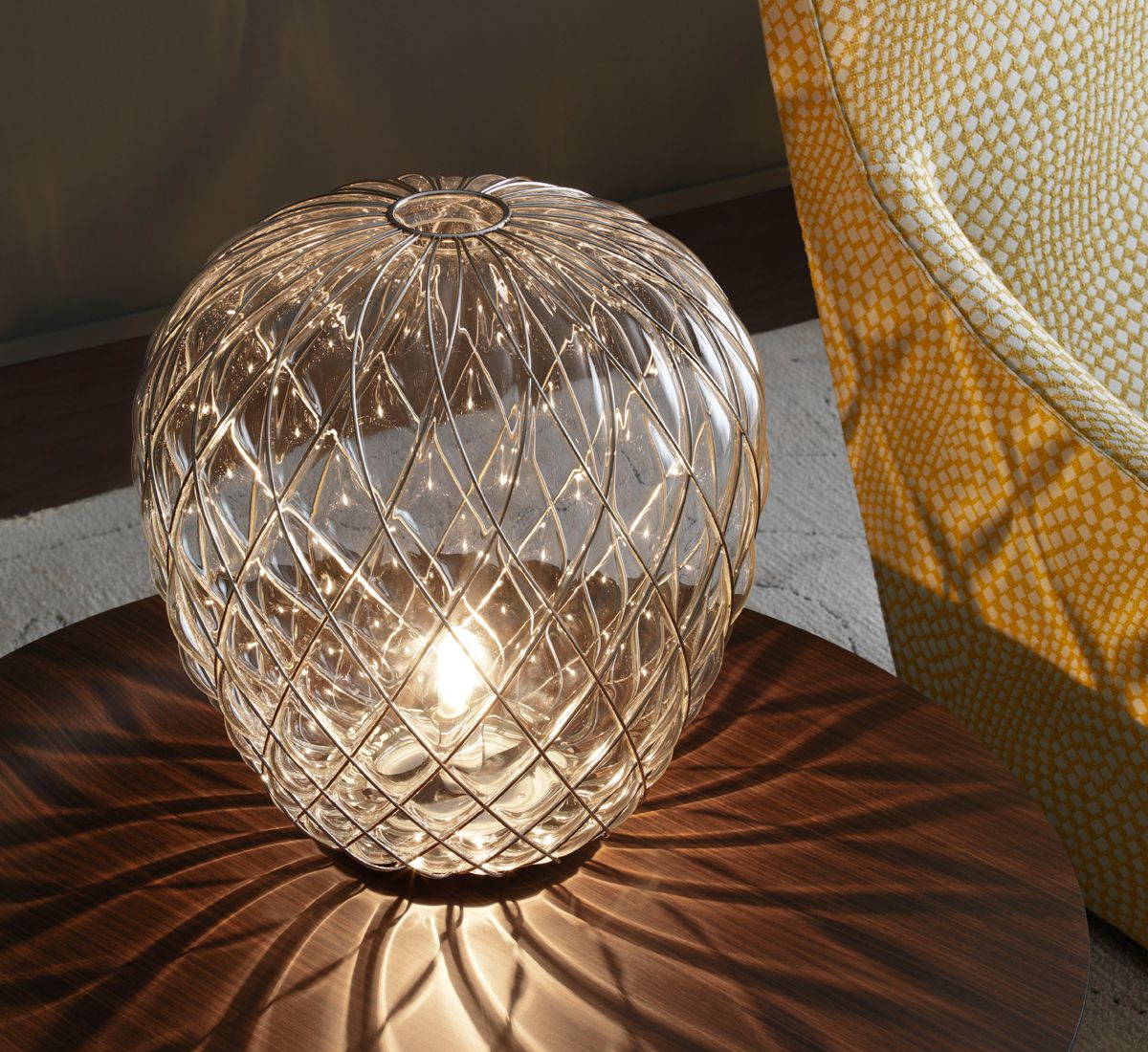 FontanaArte Pinecone Table Lamp O30
