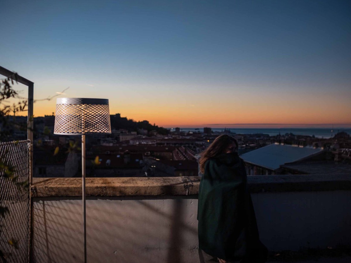 Foscarini Twiggy Grid Outdoor Floor Lamp Reading